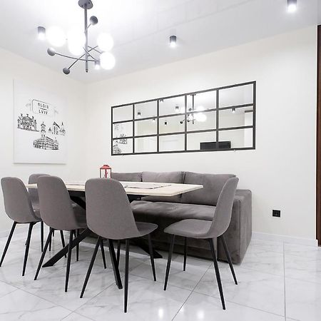 Luxury Nest Lviv Center Daire Dış mekan fotoğraf