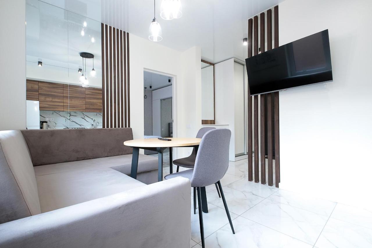 Luxury Nest Lviv Center Daire Dış mekan fotoğraf
